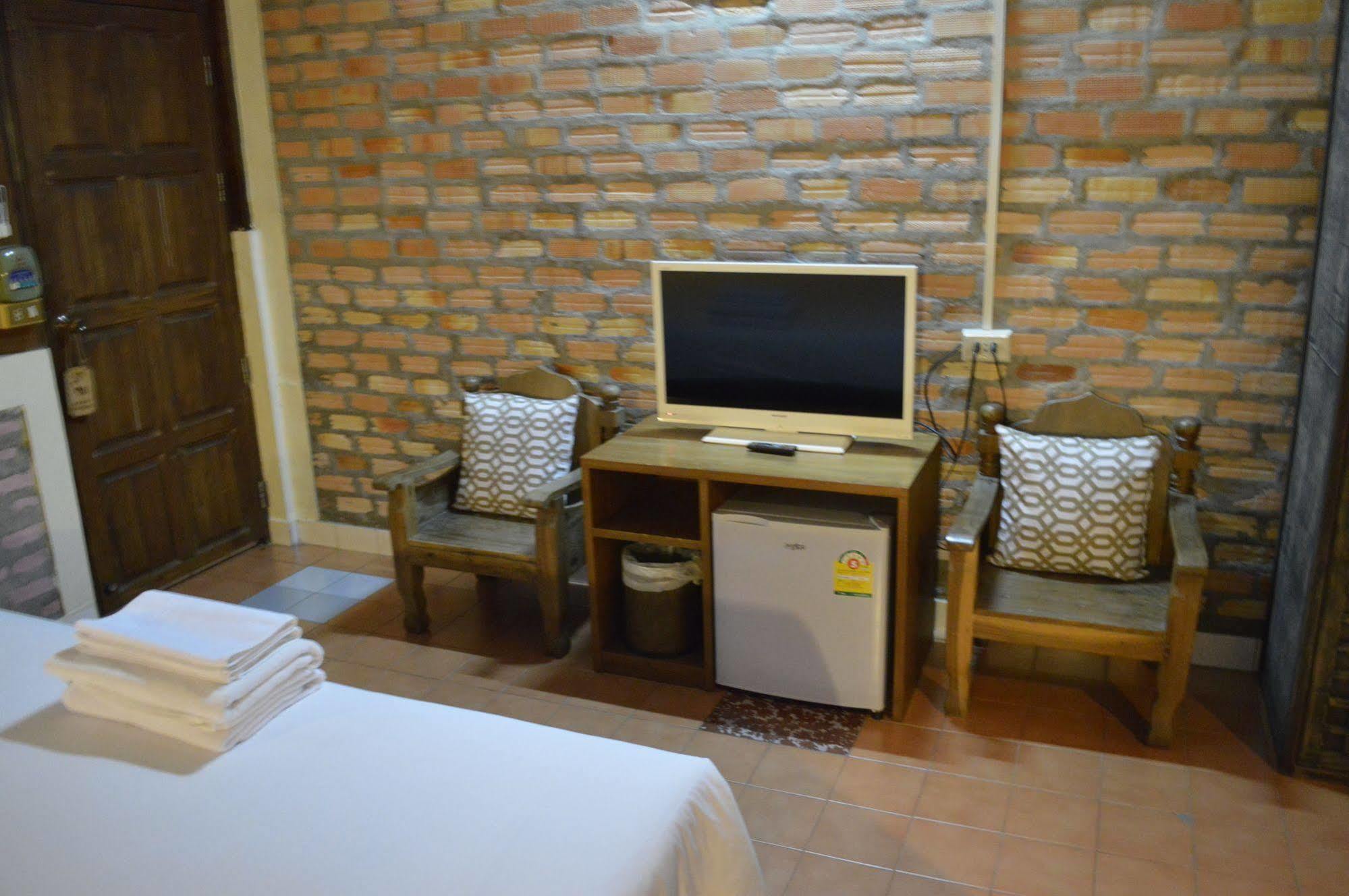 Baan Thai Homestay By Bgb Villas Kata Beach  Eksteriør billede