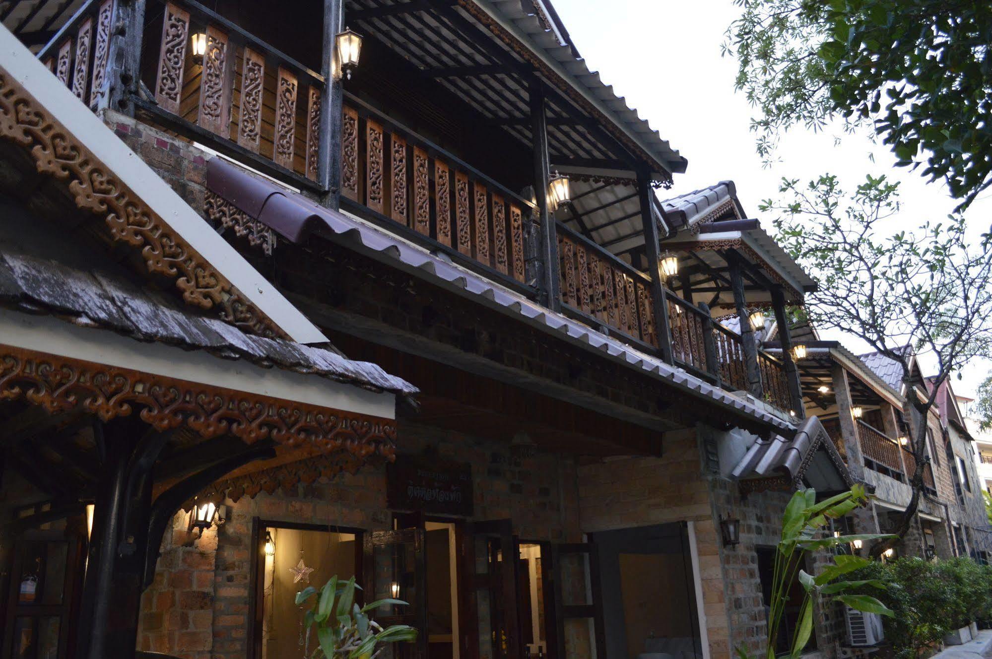 Baan Thai Homestay By Bgb Villas Kata Beach  Eksteriør billede