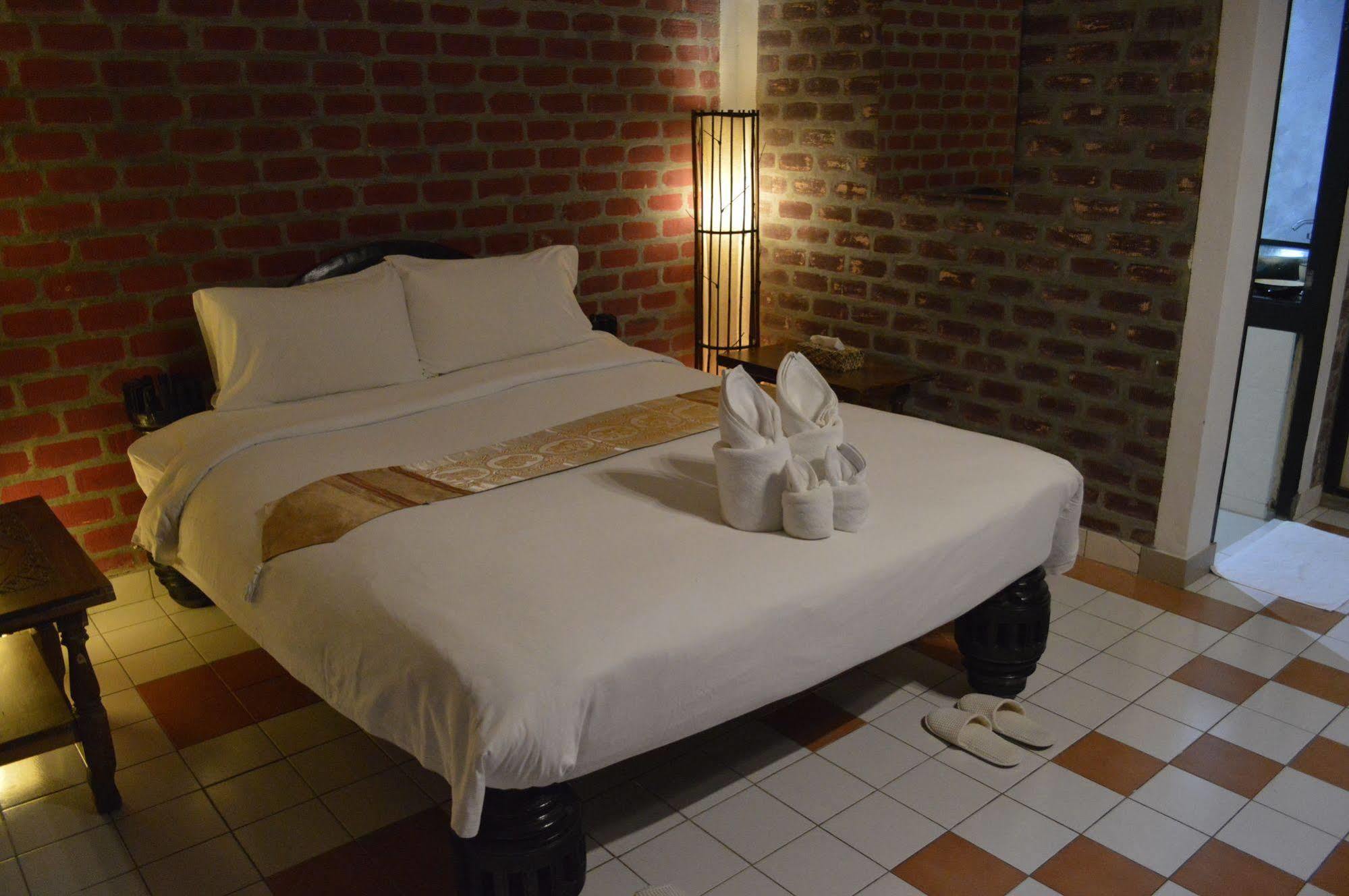 Baan Thai Homestay By Bgb Villas Kata Beach  Eksteriør billede